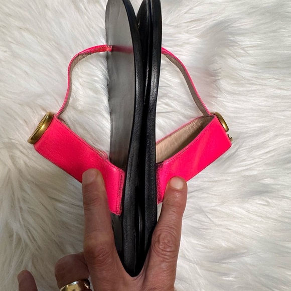 Gucci Women's Hot Pink Sandals with Gold Accents - Picture 11 of 17